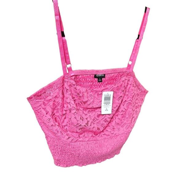 NWT TORRID Plus Size Crop Lace Smocked Tank Top - Picture 6 of 15